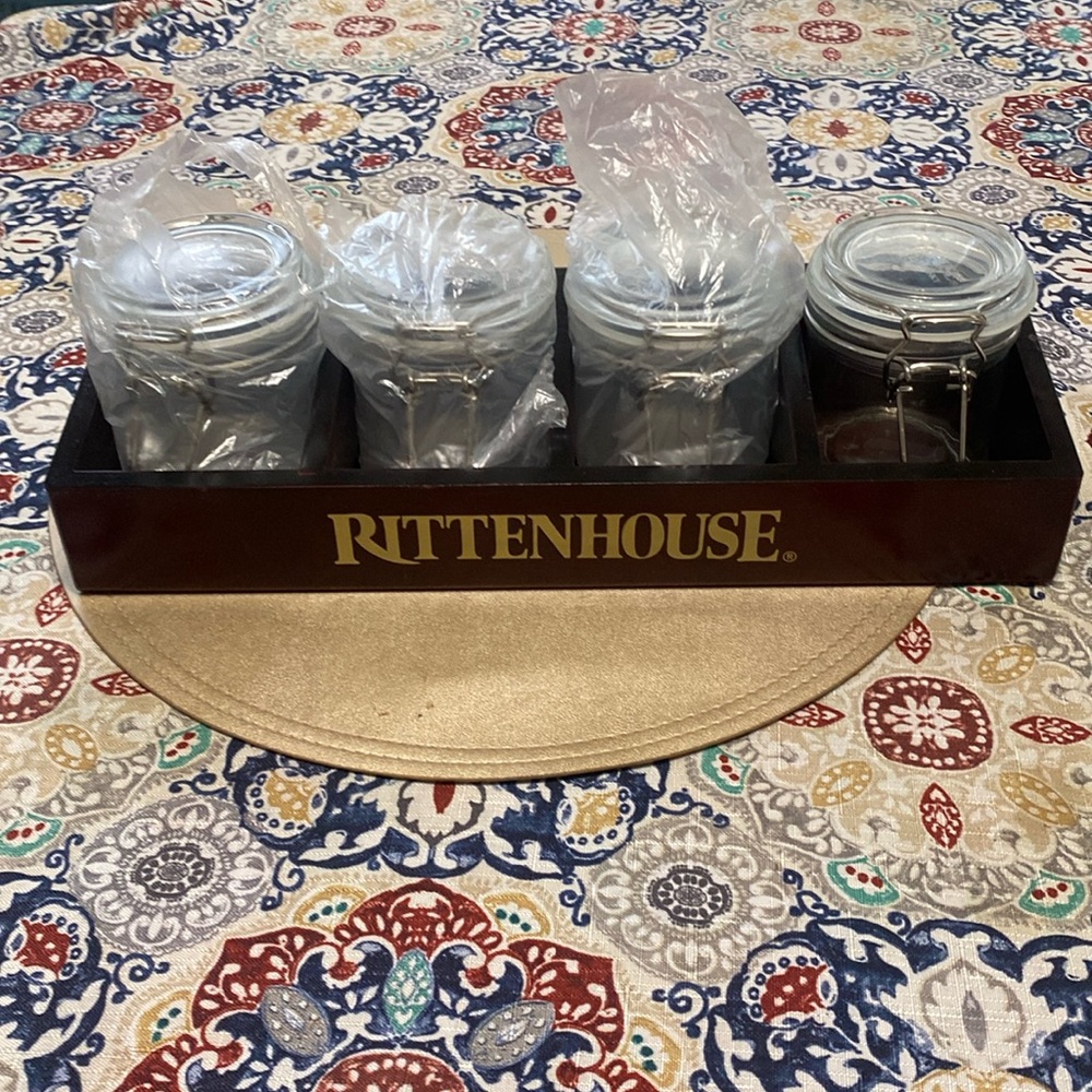 Condiment caddy